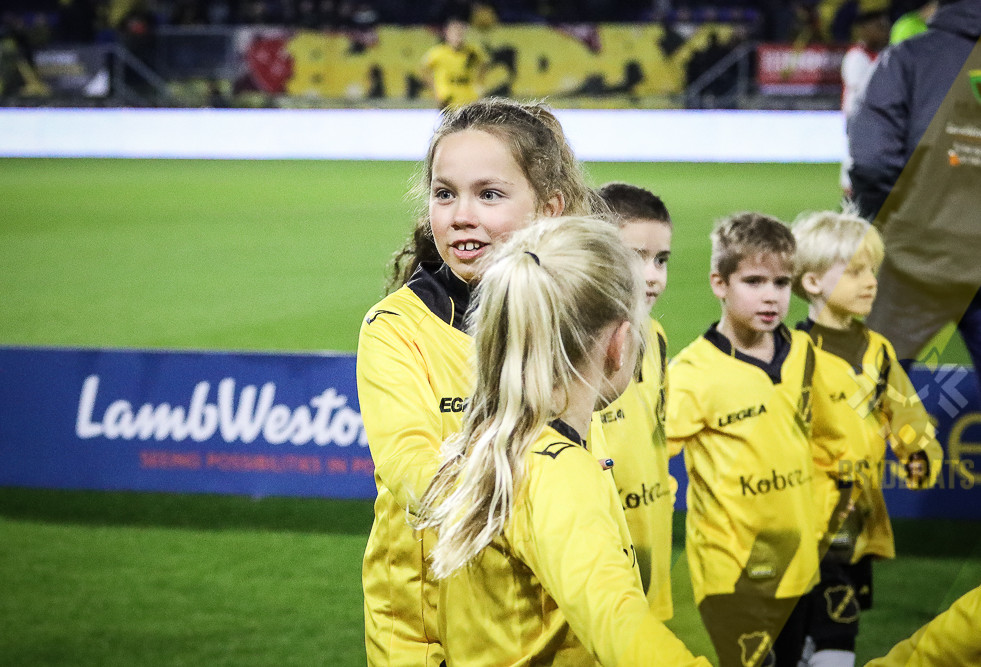 nac   jong ajax [7 van 74]